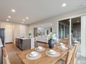 19230 37th Drive SE 4, Bothell WA 98012