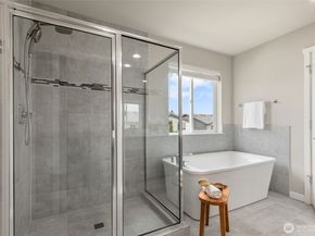 19230 37th Drive SE 4, Bothell WA 98012