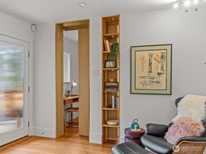 8117 17th Avenue SW, Seattle WA 98106