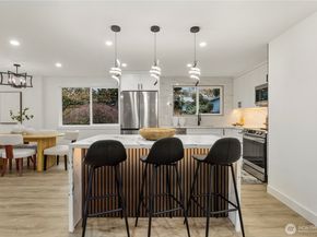 14128 82nd Place NE, Kirkland WA 98034