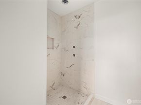 1138 A NW 57th Street, Seattle WA 98107