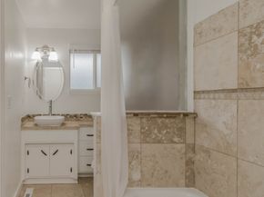 1060 Lynnwood Avenue NE, Renton WA 98056