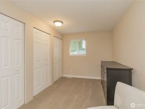1060 Lynnwood Avenue NE, Renton WA 98056
