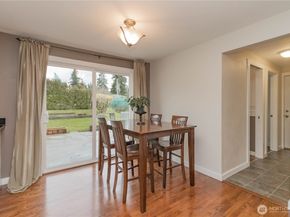1060 Lynnwood Avenue NE, Renton WA 98056
