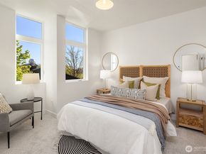 1713 17th Avenue, Seattle WA 98122