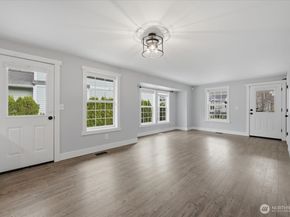34414 SE Osprey Court, Snoqualmie WA 98065