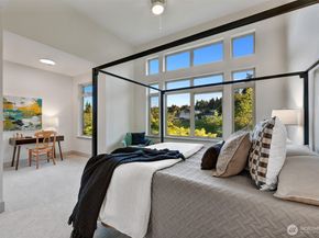 75 Pine Street 212, Edmonds WA 98020