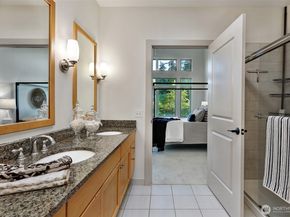 75 Pine Street 212, Edmonds WA 98020