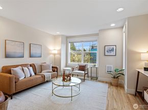 9501 Interlake Avenue N, Seattle WA 98103