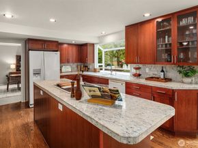 11321 83rd Place NE, Kirkland WA 98034