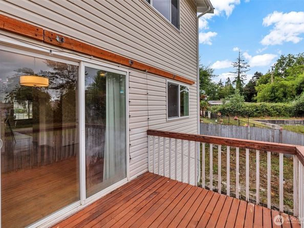 728 95th Court SE, Everett WA 98208