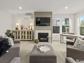 6921 55th Avenue S, Seattle WA 98118