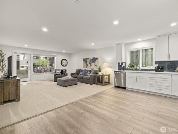 6921 55th Avenue S, Seattle WA 98118