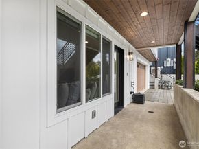 6921 55th Avenue S, Seattle WA 98118