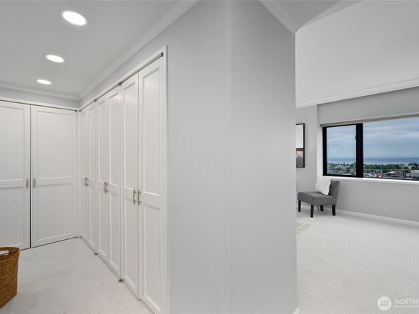 1301 Spring Street 28H, Seattle WA 98104
