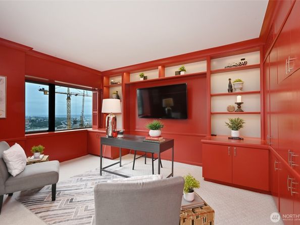 1301 Spring Street 28H, Seattle WA 98104