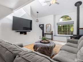 443 Beef Creek Lane NW, Seabeck WA 98380