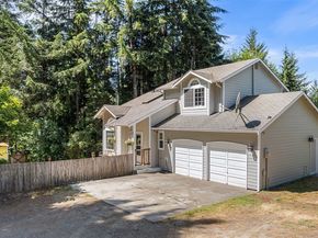 443 Beef Creek Lane NW, Seabeck WA 98380