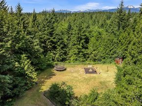 443 Beef Creek Lane NW, Seabeck WA 98380