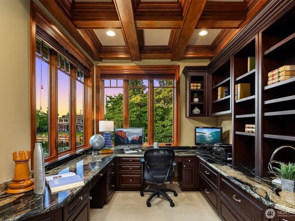 67 Cascade Key, Bellevue WA 98006