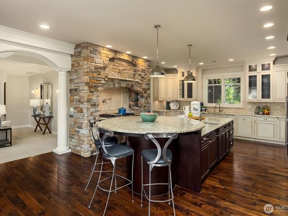67 Cascade Key, Bellevue WA 98006