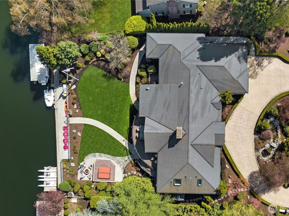 67 Cascade Key, Bellevue WA 98006