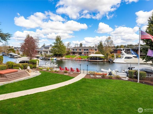 67 Cascade Key, Bellevue WA 98006