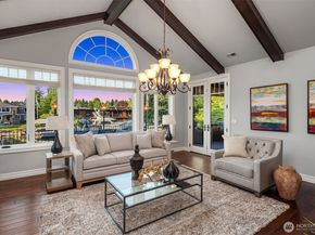 67 Cascade Key, Bellevue WA 98006