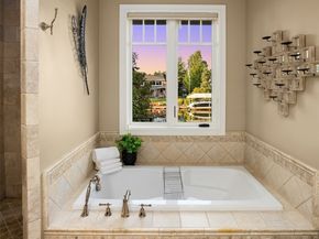 67 Cascade Key, Bellevue WA 98006