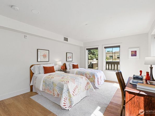 745 Bellevue Avenue E 201, Seattle WA 98102