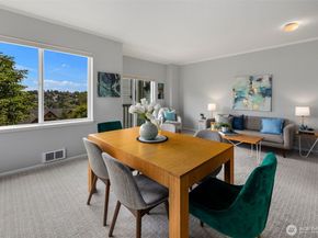 1812 25th Avenue C, Seattle WA 98122