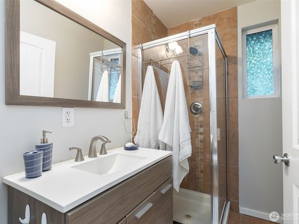 2823 34th Avenue S, Seattle WA 98144
