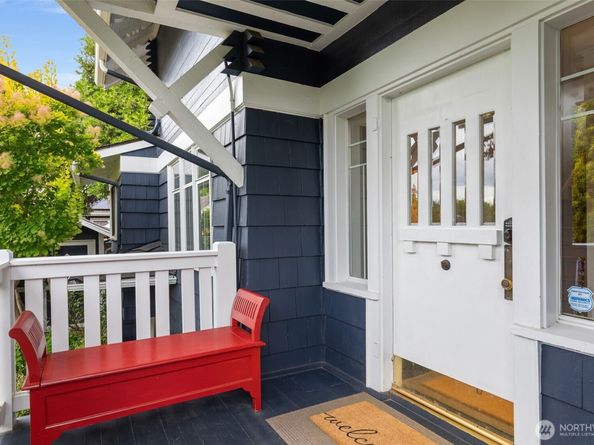 2823 34th Avenue S, Seattle WA 98144