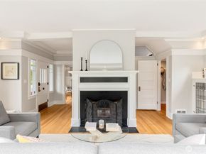 2823 34th Avenue S, Seattle WA 98144