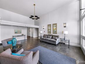 1600 43rd Avenue E 206, Seattle WA 98112