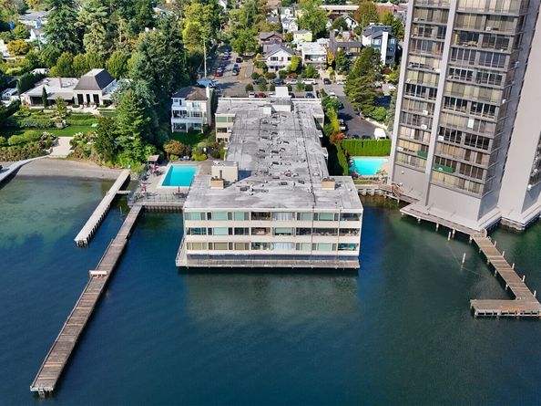 1600 43rd Avenue E 206, Seattle WA 98112