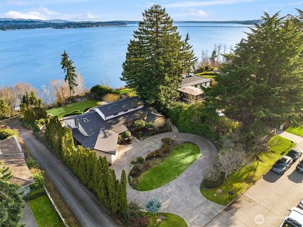6405 NE Windermere Road, Seattle WA 98105