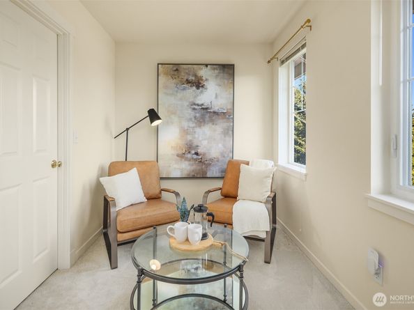 13021 NE 182nd Place B, Bothell WA 98011