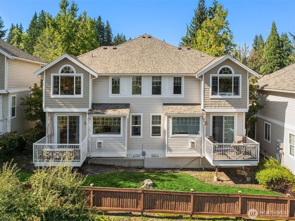 13021 NE 182nd Place B, Bothell WA 98011