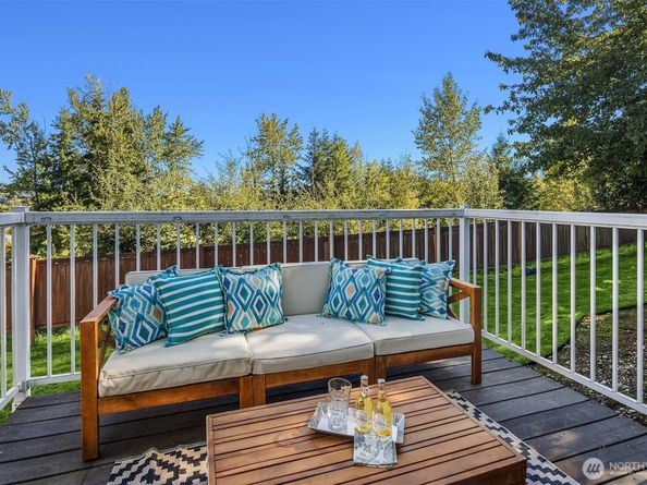 13021 NE 182nd Place B, Bothell WA 98011