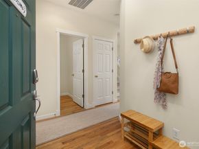 13021 NE 182nd Place B, Bothell WA 98011