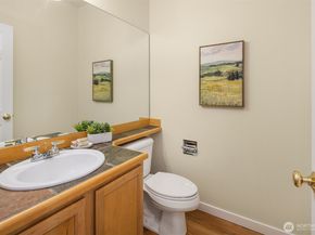 13021 NE 182nd Place B, Bothell WA 98011