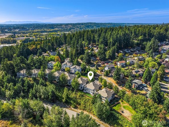 13021 NE 182nd Place B, Bothell WA 98011