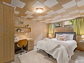 1604 28th Avenue W, Seattle WA 98199