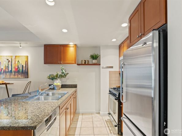 1420 Terry Avenue 201, Seattle WA 98101