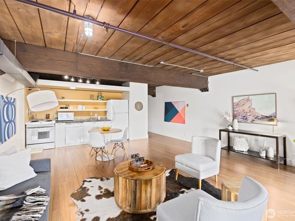 1507 Western Avenue R302, Seattle WA 98101