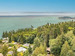 10761 Bill Point Crest NE, Bainbridge Island WA 98110