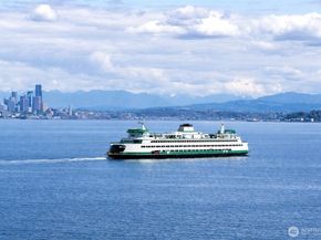 10761 Bill Point Crest NE, Bainbridge Island WA 98110