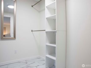 10761 Bill Point Crest NE, Bainbridge Island WA 98110