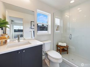 1307 31st Avenue S, Seattle WA 98144